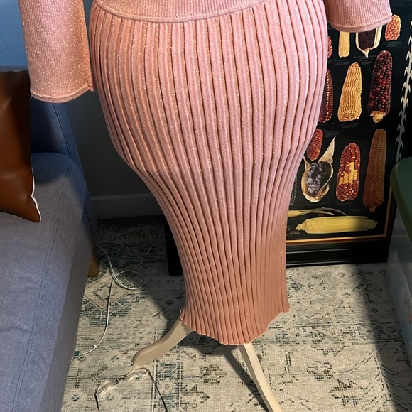 Pink knit dress. NWT - Picture 3 of 4